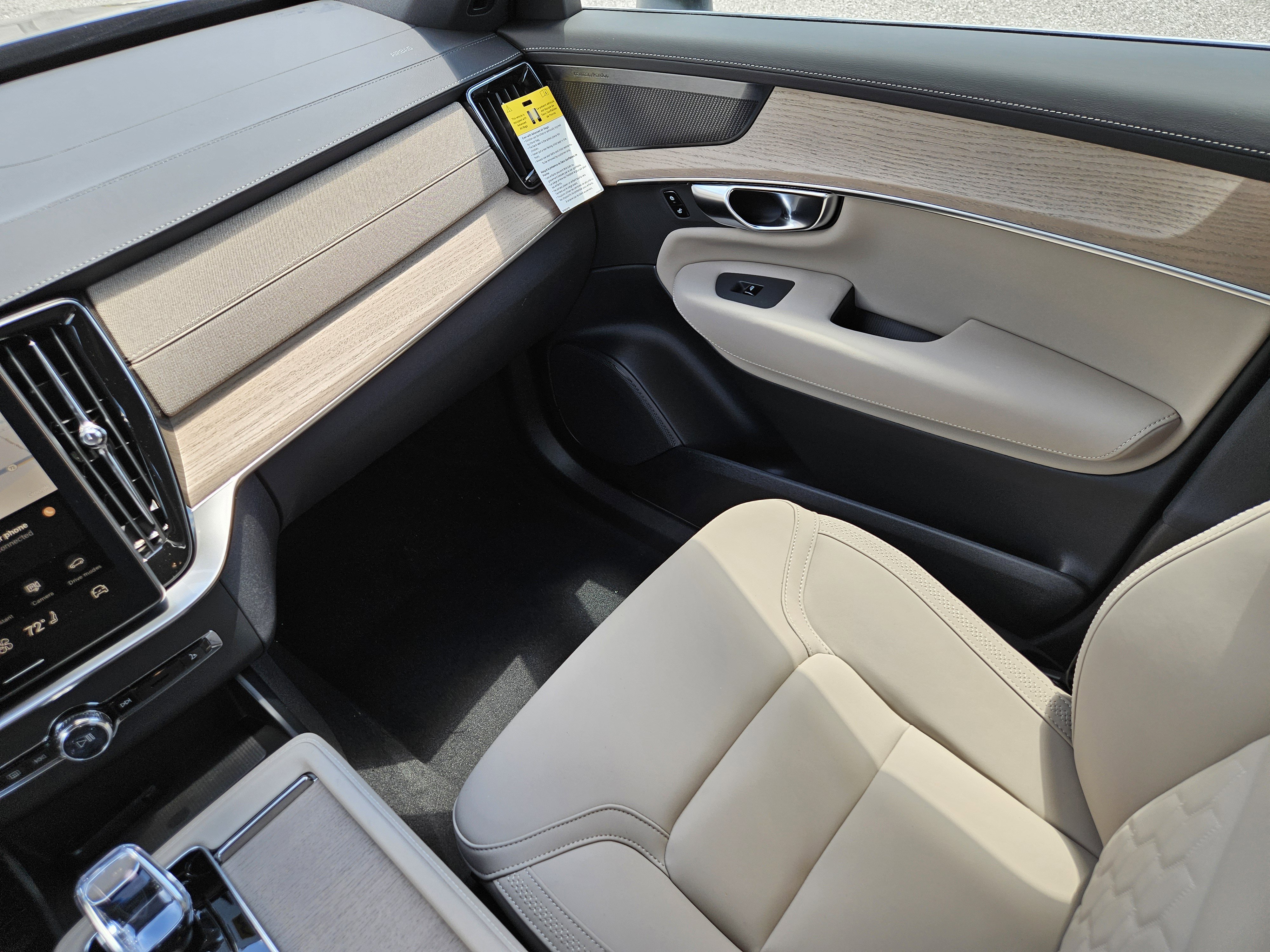 New 2026 Volvo XC90 B5 Plus image 19