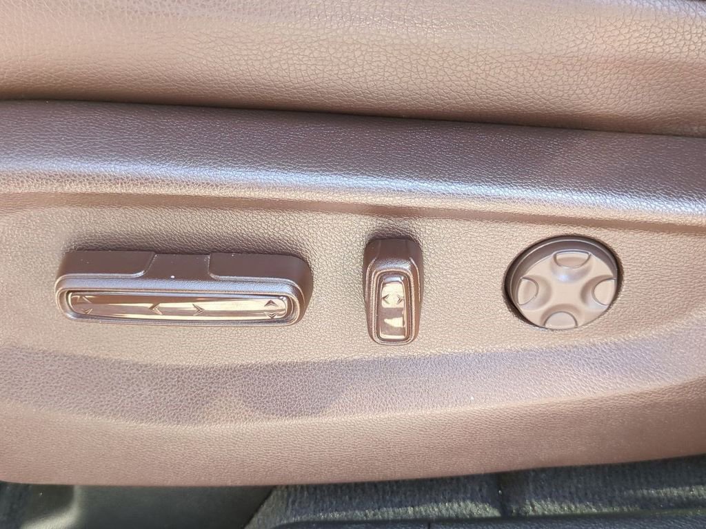 Used 2025 Honda Odyssey Touring image 20