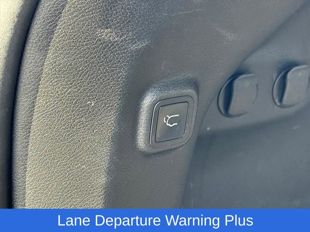 Used 2020 Jeep Cherokee Latitude Lux w/ Comfort/Convenience Group image 7