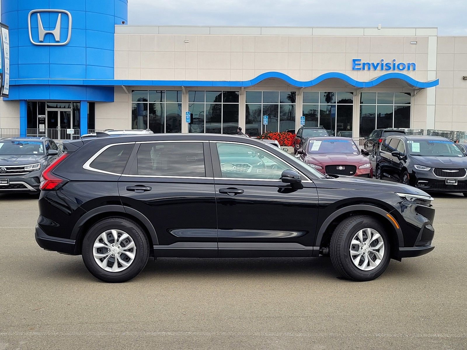 Certified 2025 Honda CR-V LX image 4