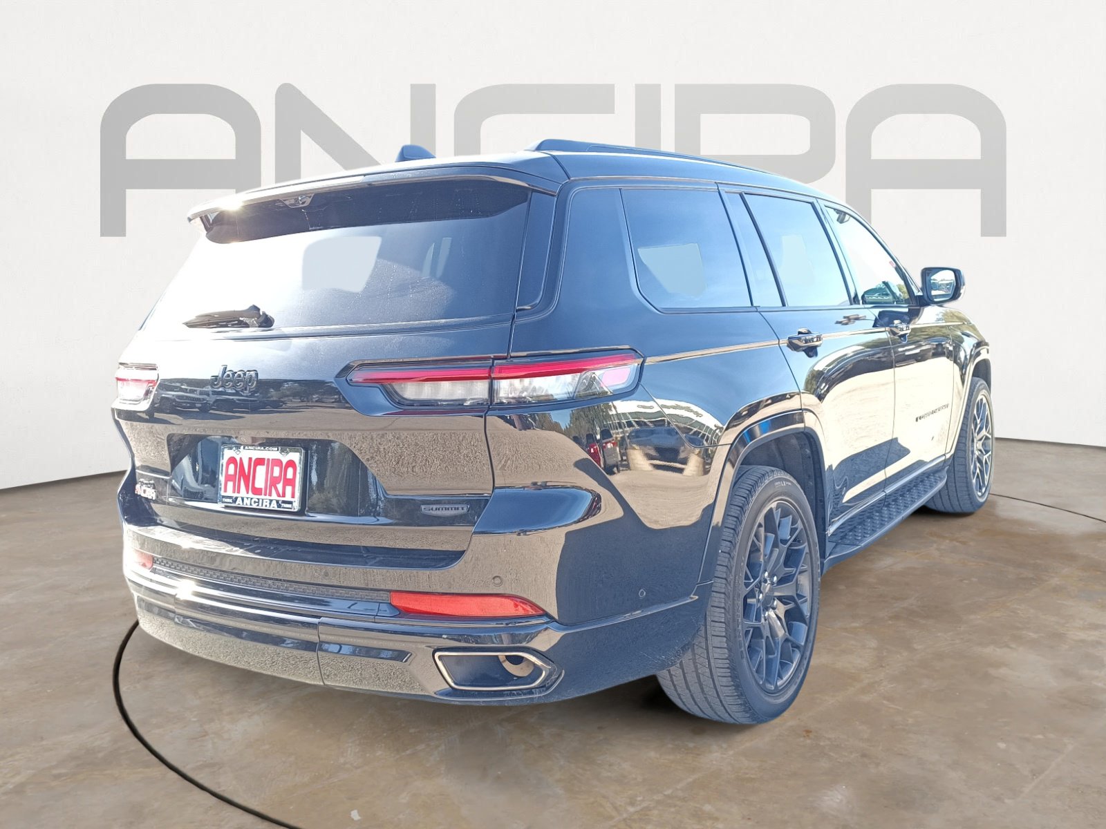 Certified 2024 Jeep Grand Cherokee L Summit image 10