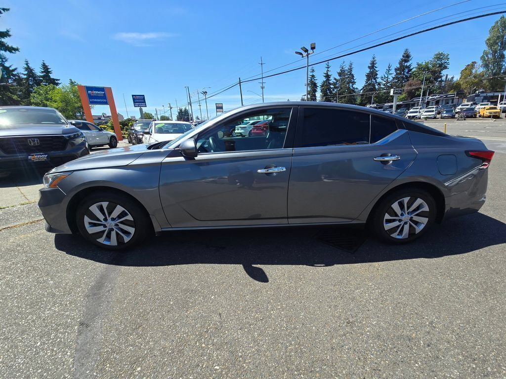 Used 2020 Nissan Altima 2.5 S FWD image 4