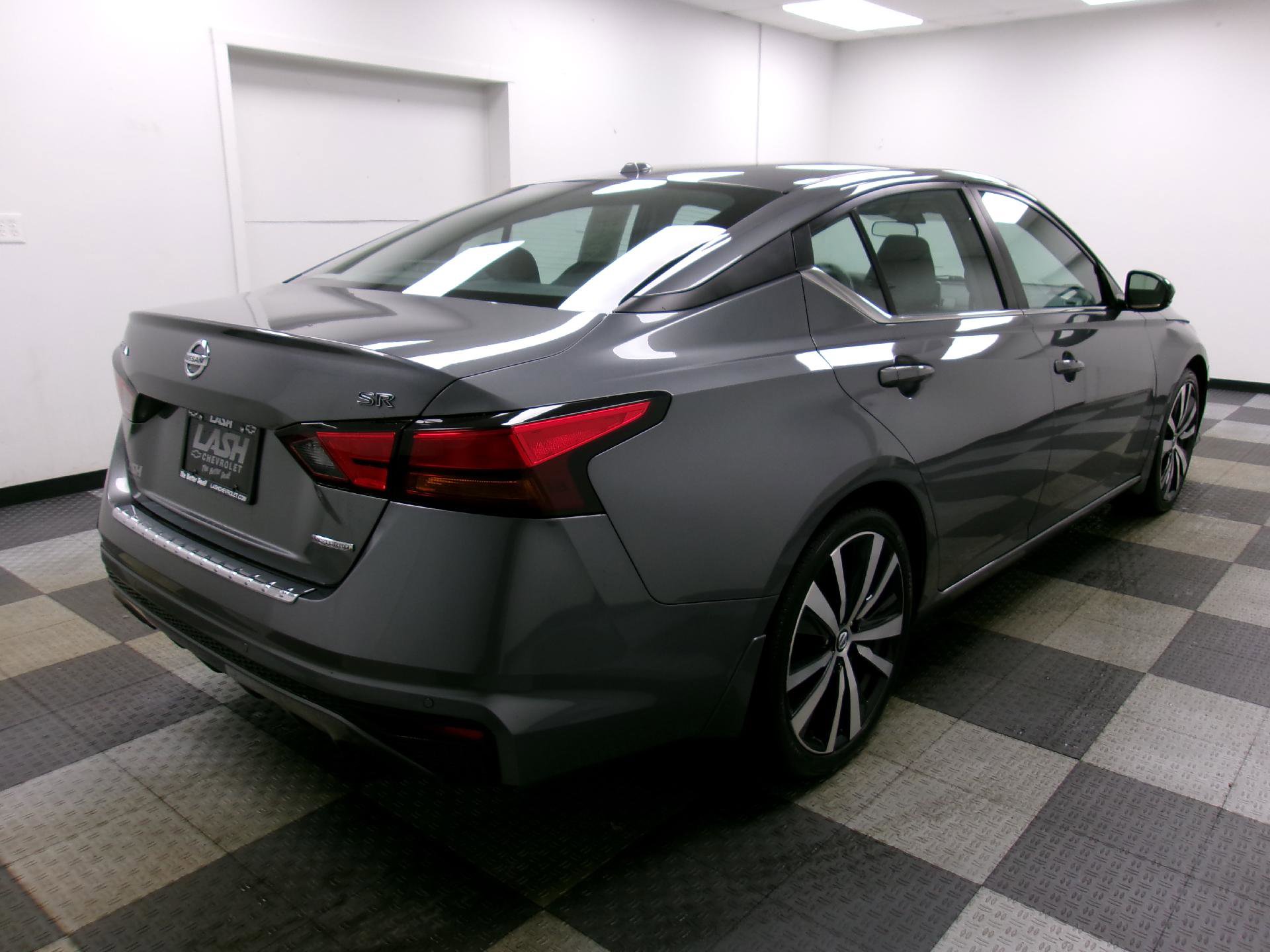 Used 2021 Nissan Altima 2.0 SR image 14
