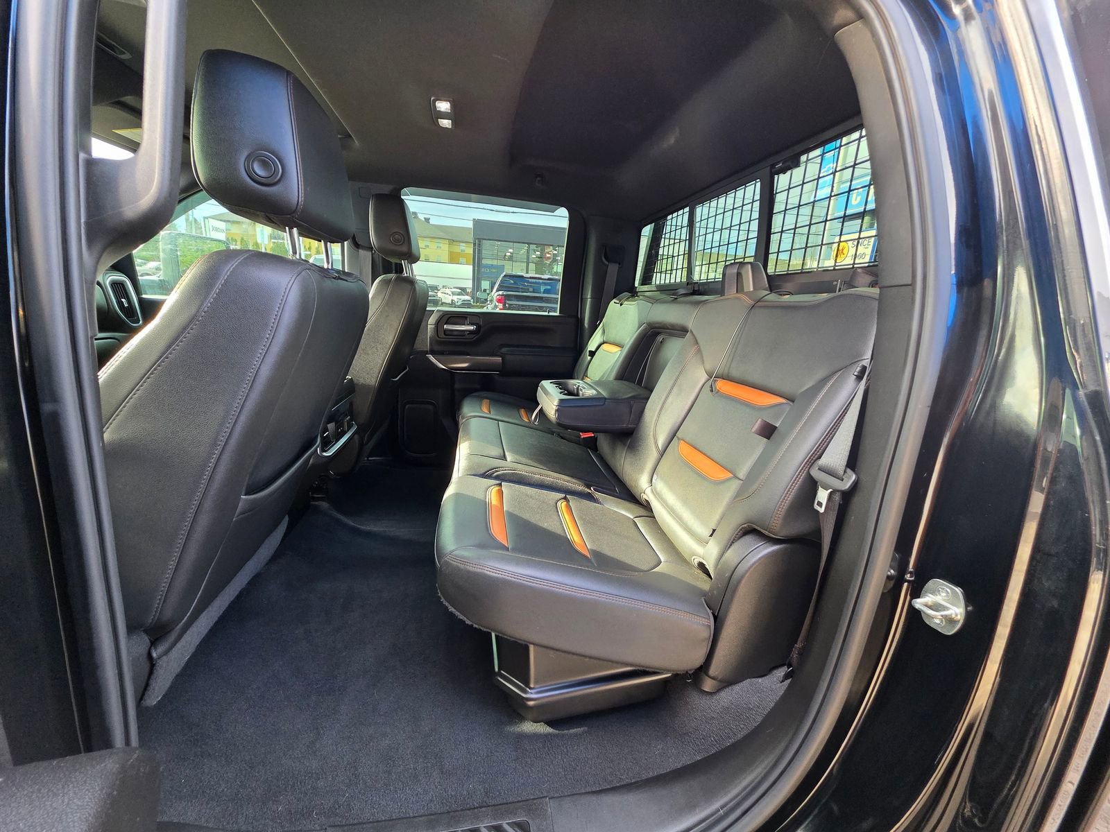 Used 2022 GMC Sierra 2500 AT4 w/ AT4 Premium Plus Package image 13