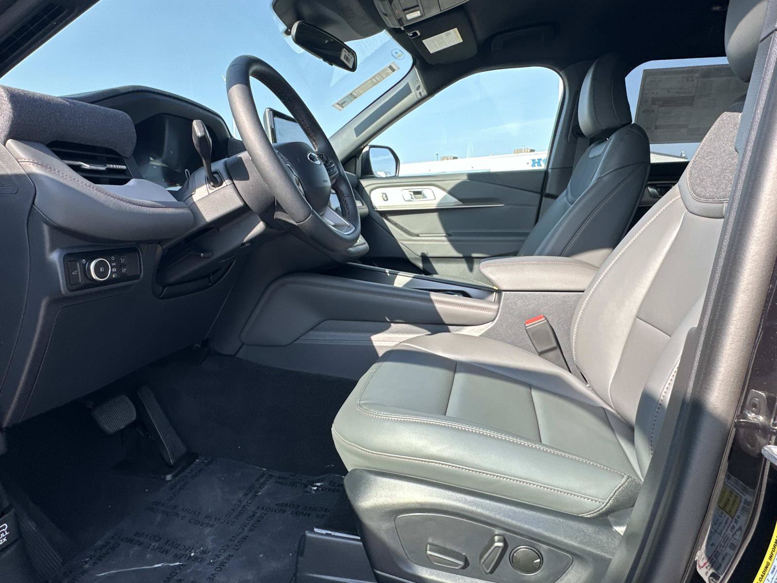New 2027 Ford Explorer Active w/ Active Comfort Package AWD/4WD image 23