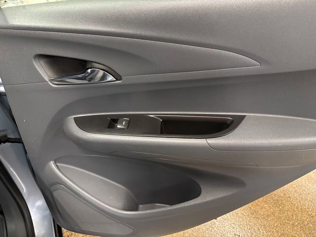 Used 2017 Chevrolet Bolt LT FWD image 23