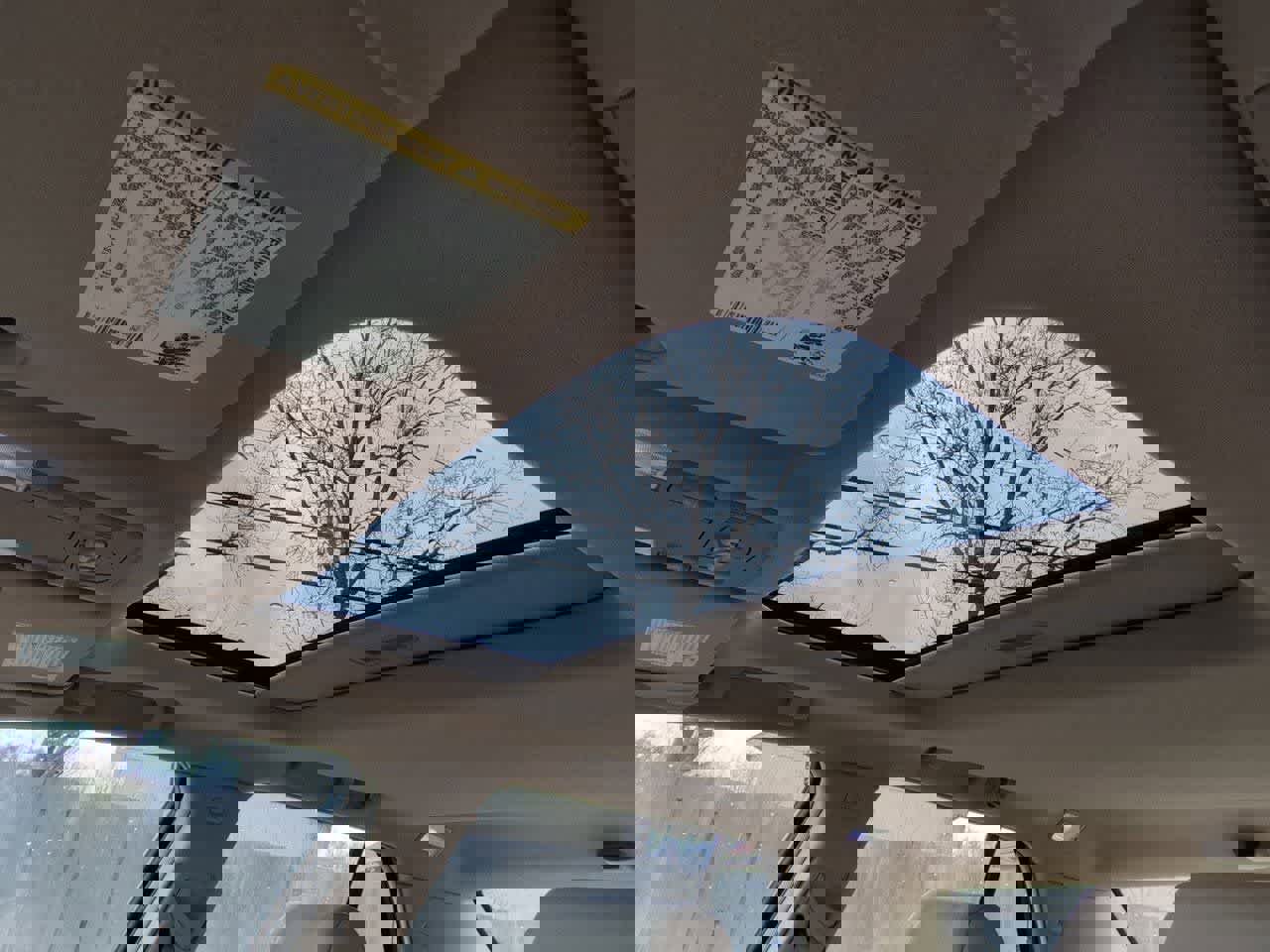 Used 2008 Cadillac DTS w/ Sun And Sound Package image 18