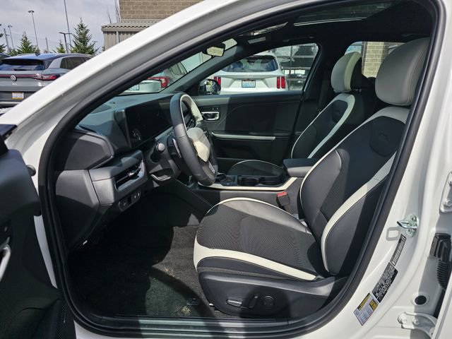 New 2026 Kia K4 GT-Line image 18