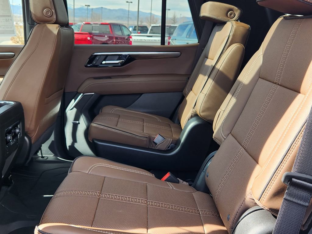 New 2026 Chevrolet Tahoe High Country AWD/4WD image 12
