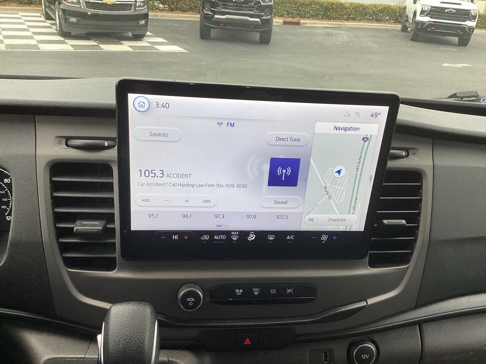 Used 2022 Ford Transit 350 XLT image 13