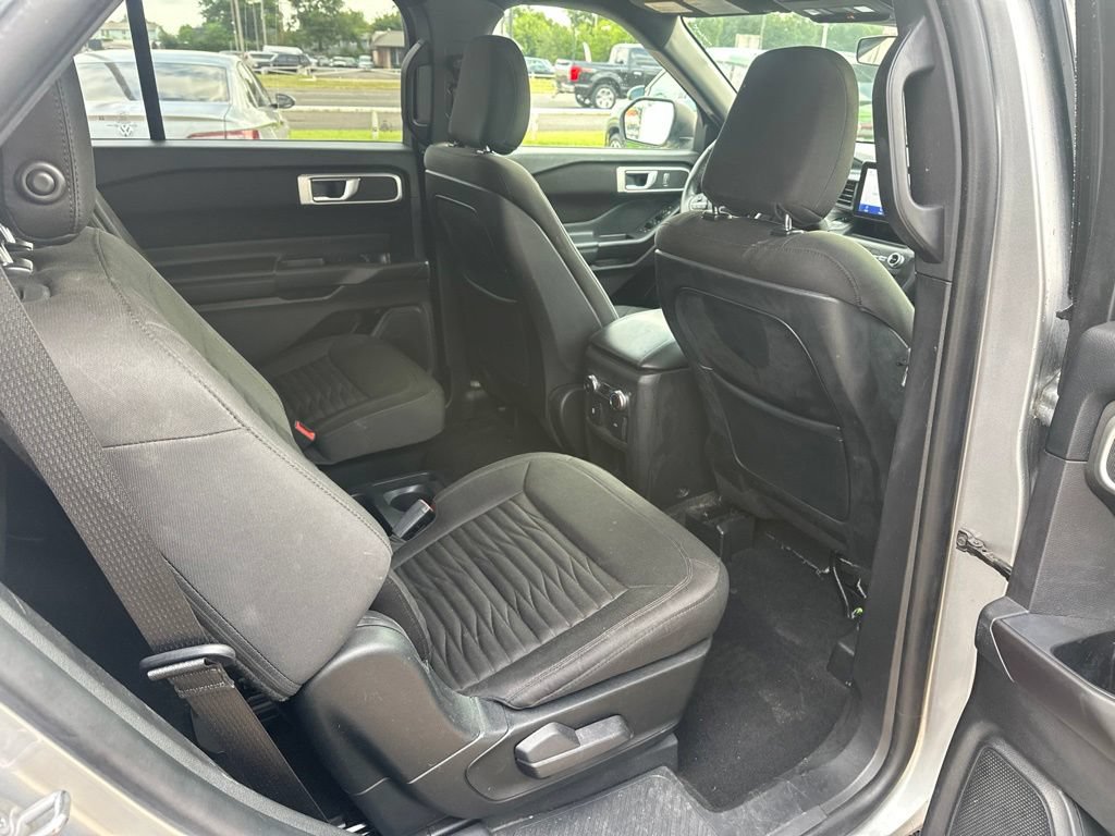 Used 2020 Ford Explorer XLT w/ Class III Trailer Tow Package AWD/4WD image 20