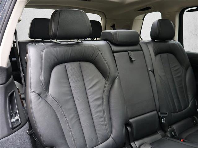 Used 2019 BMW X7 xDrive40i w/ Premium Package AWD/4WD image 29