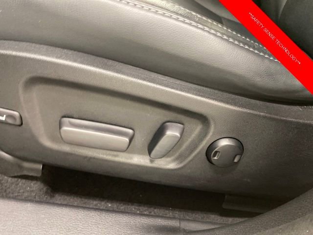 Used 2018 Toyota Highlander SE image 14