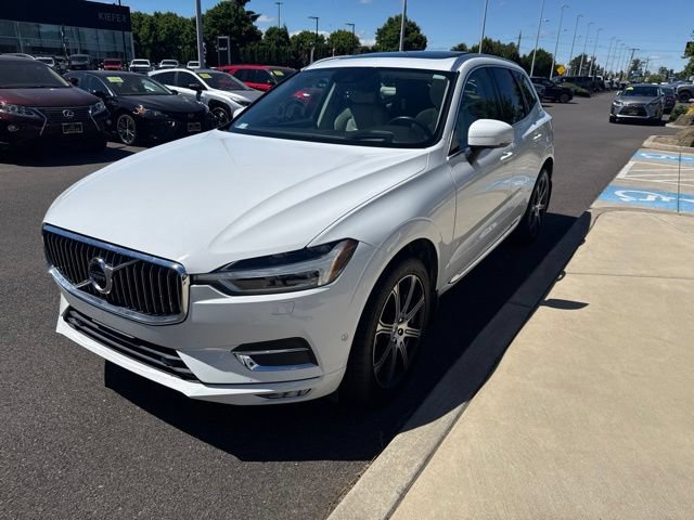 Used 2018 Volvo XC60 T5 Inscription w/ Convenience Package AWD/4WD image 4