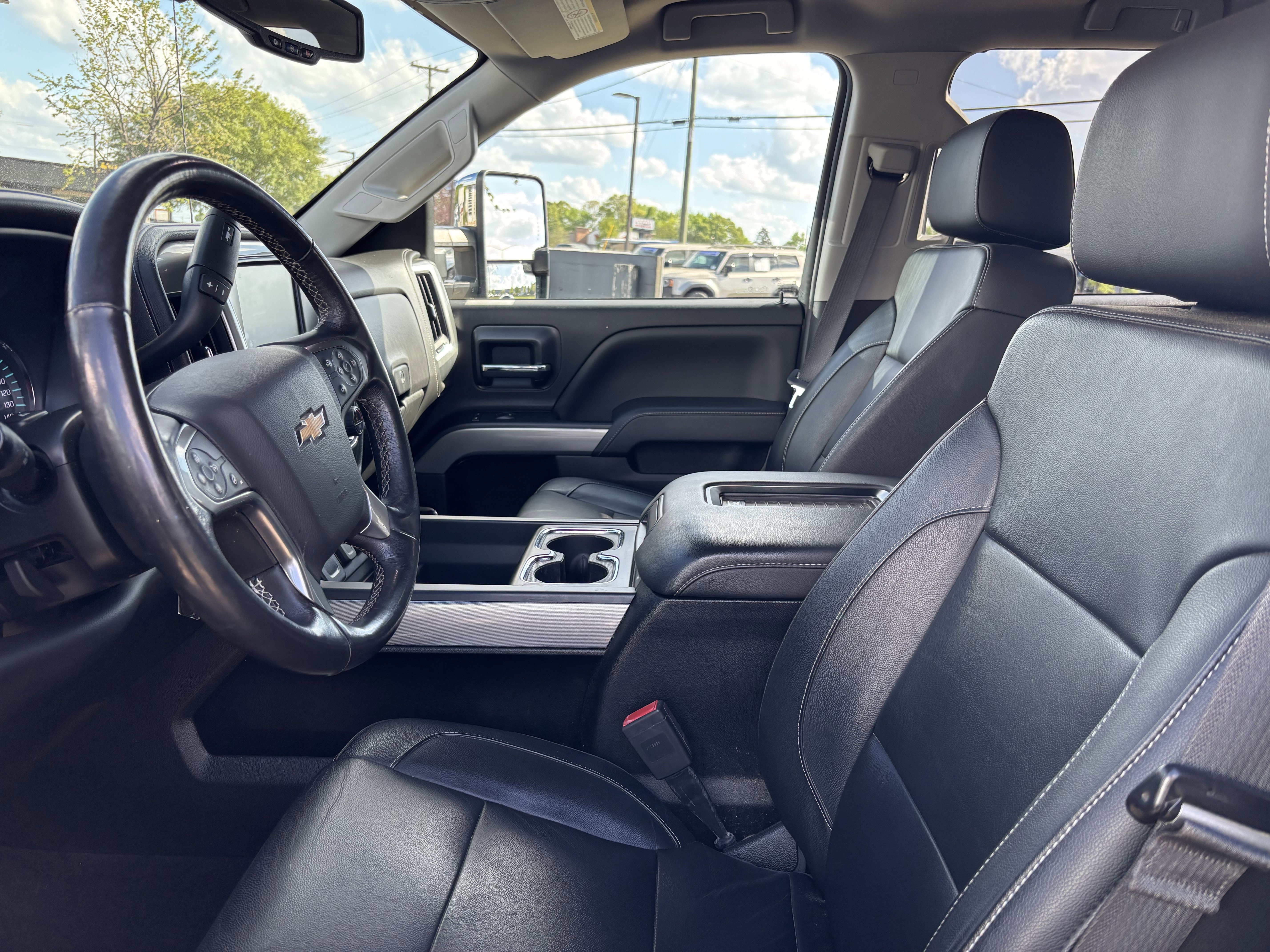 Used 2018 Chevrolet Silverado 2500 LTZ w/ Duramax Plus Package image 16