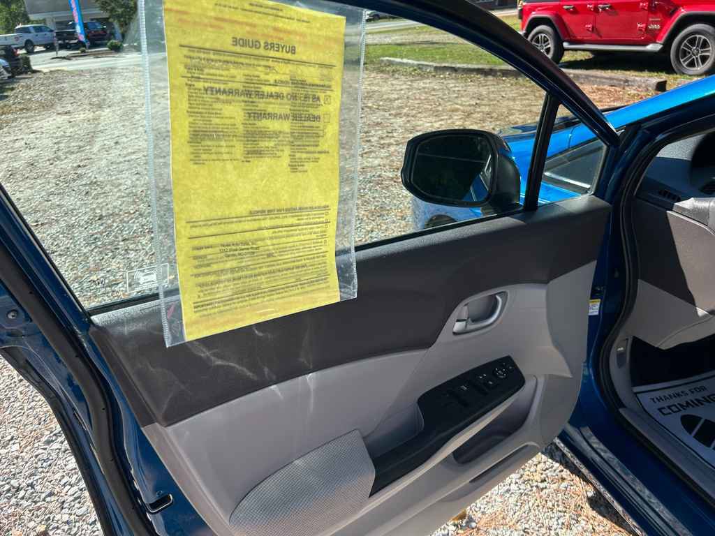 Used 2012 Honda Civic LX image 7