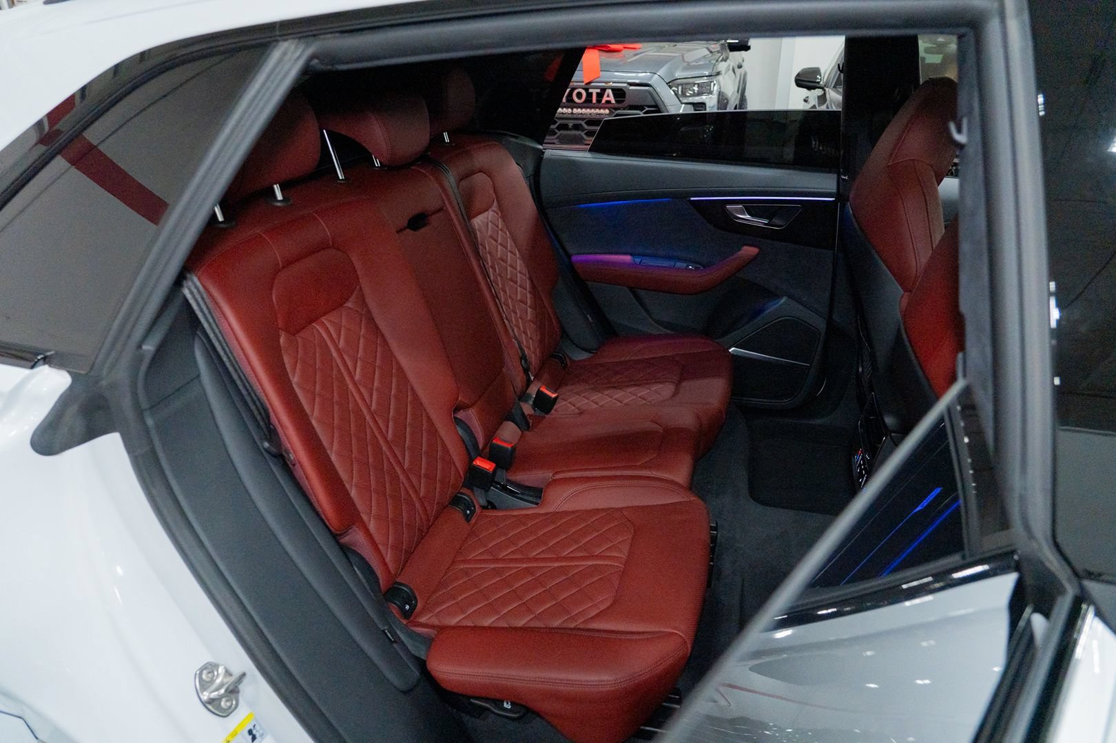 Used 2023 Audi SQ8 Prestige w/ Prestige Package AWD/4WD image 31