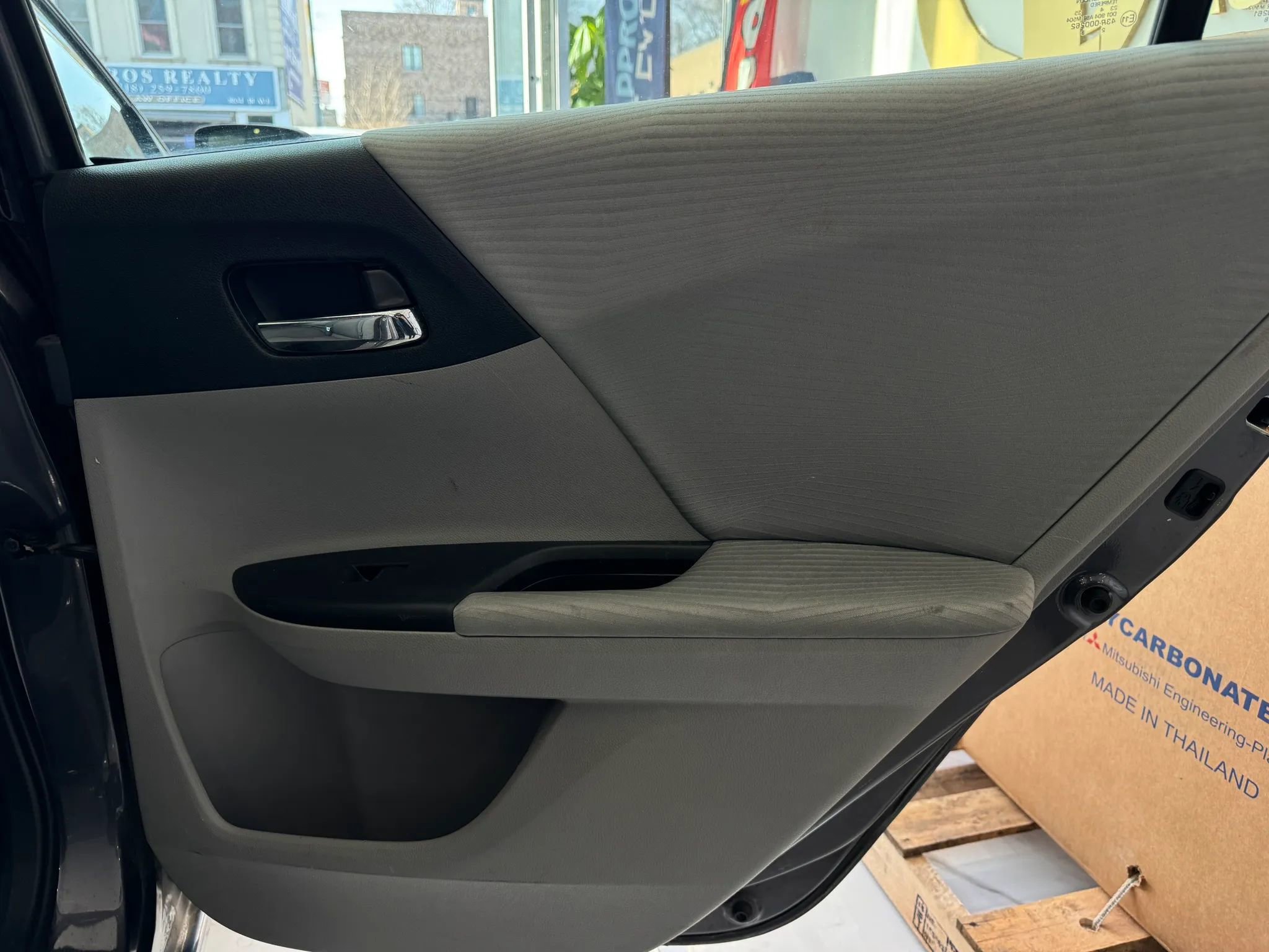Used 2015 Honda Accord LX image 25
