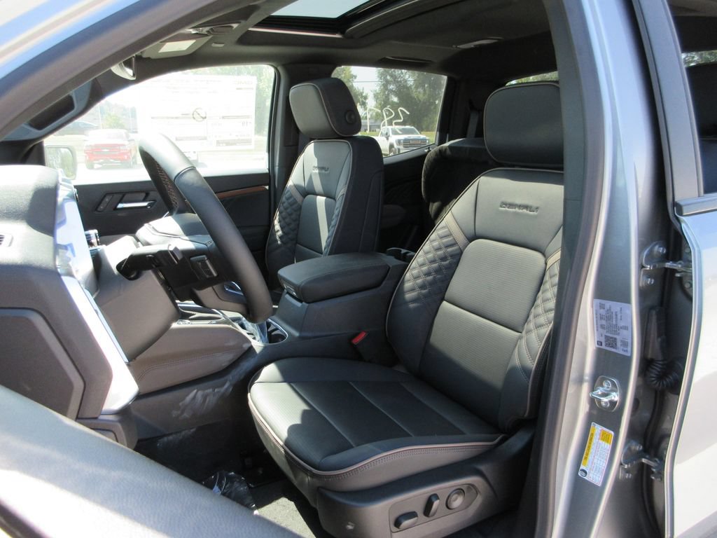 New 2026 GMC Canyon Denali AWD/4WD image 10