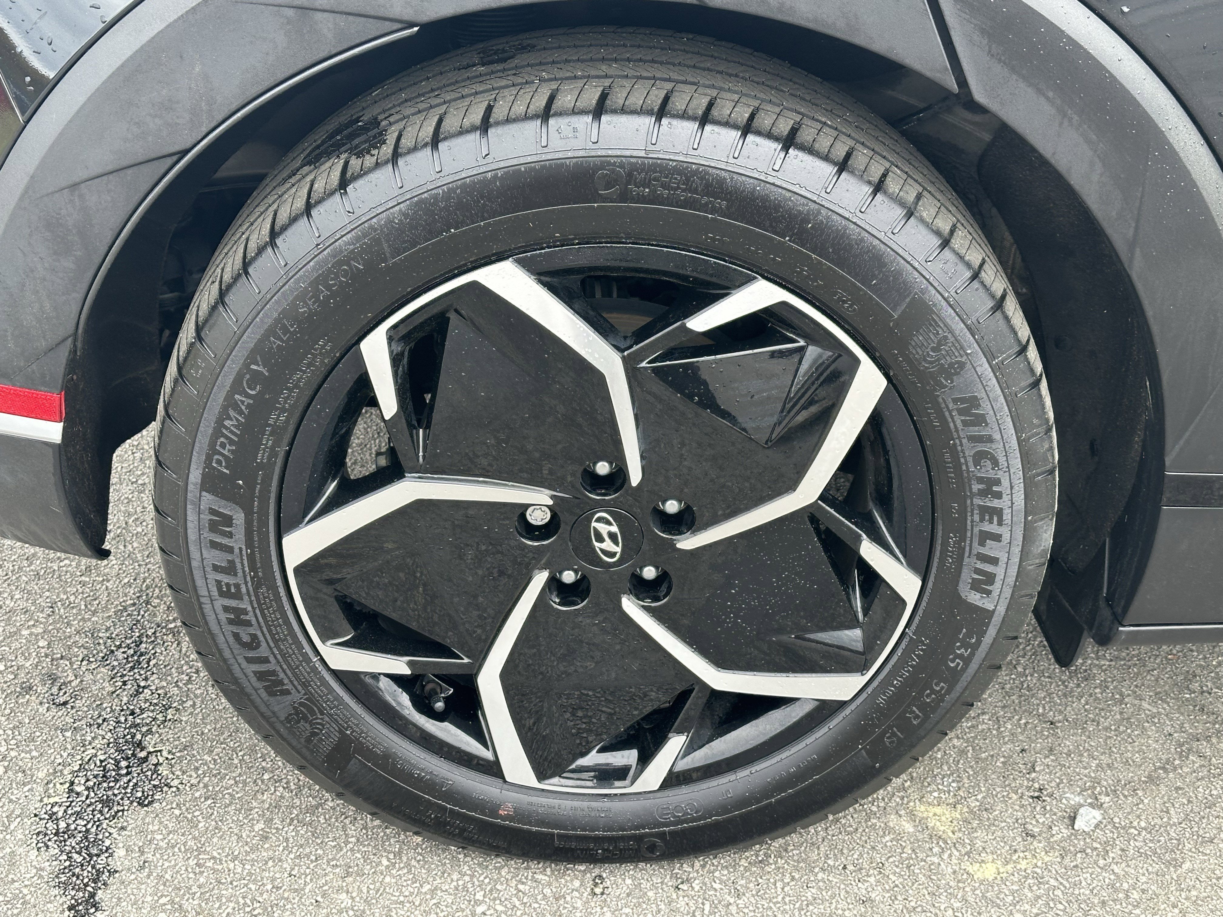 Used 2024 Hyundai Ioniq 5 SEL image 18