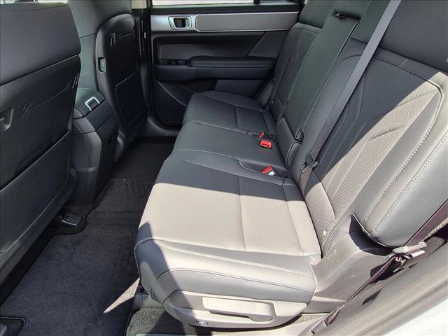 New 2027 Hyundai Santa Fe SEL FWD image 14