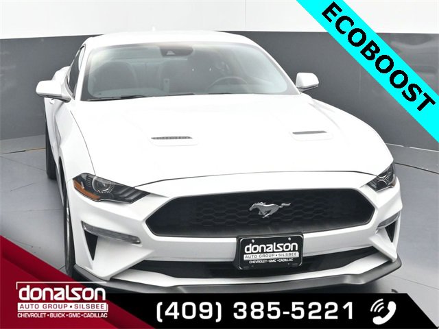 Used 2021 Ford Mustang EcoBoost image 3