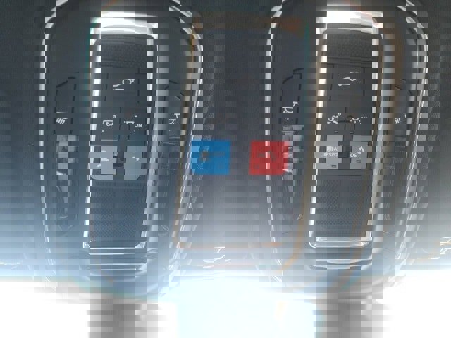 New 2025 Jeep Grand Cherokee Limited w/ Black Appearance Package image 11