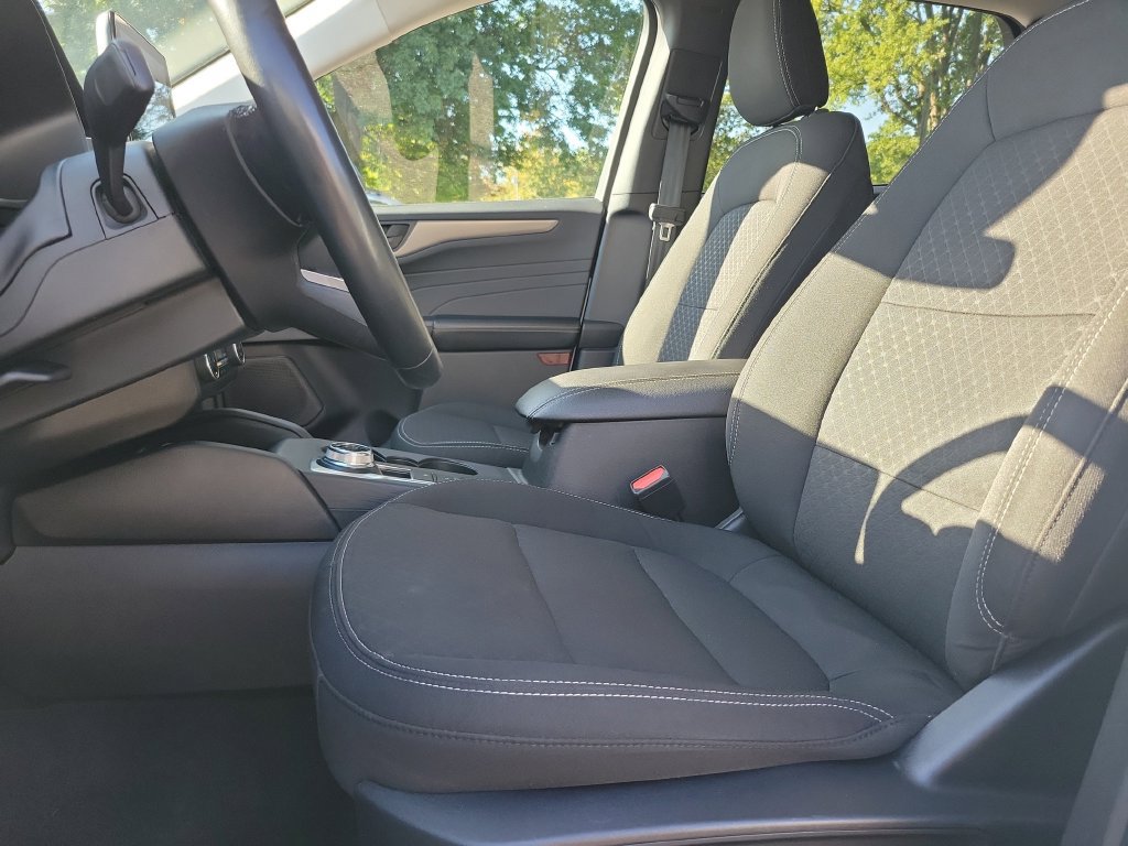 Used 2024 Ford Escape Active FWD image 21