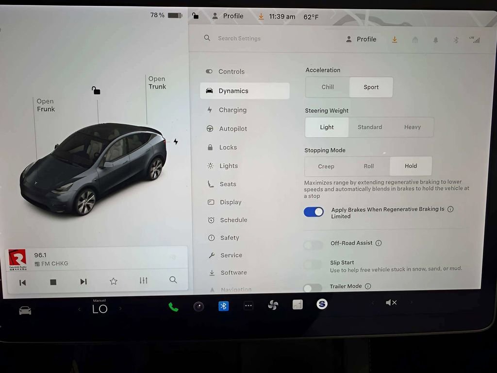 Used 2022 Tesla Model Y Long Range AWD/4WD image 37