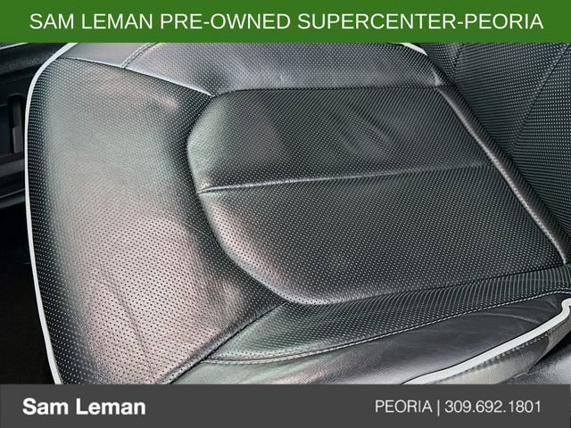 Used 2025 Chrysler Pacifica Limited image 19