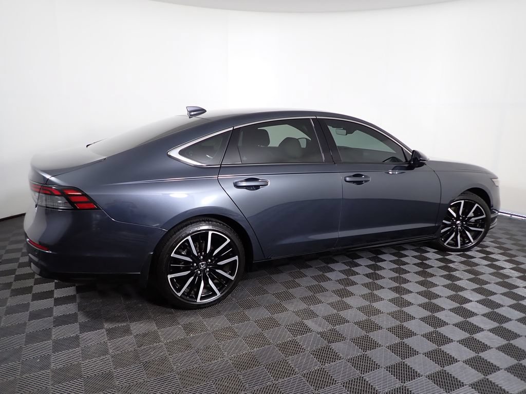 Used 2024 Honda Accord Touring image 23