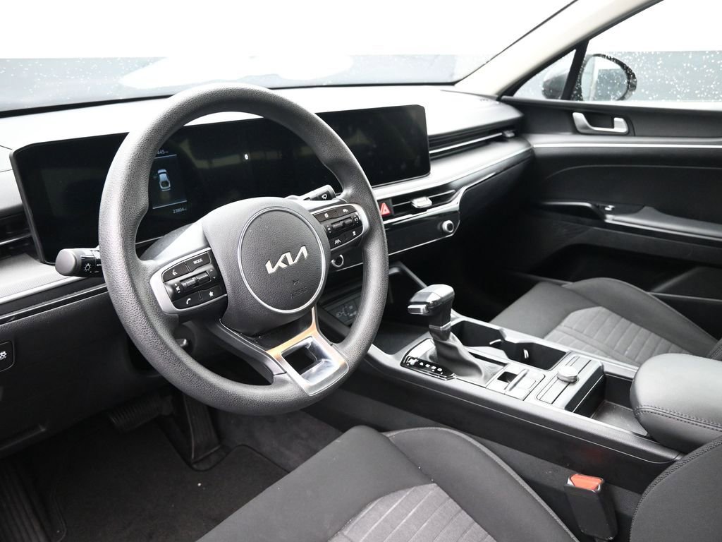 Used 2025 Kia K5 LXS FWD image 21
