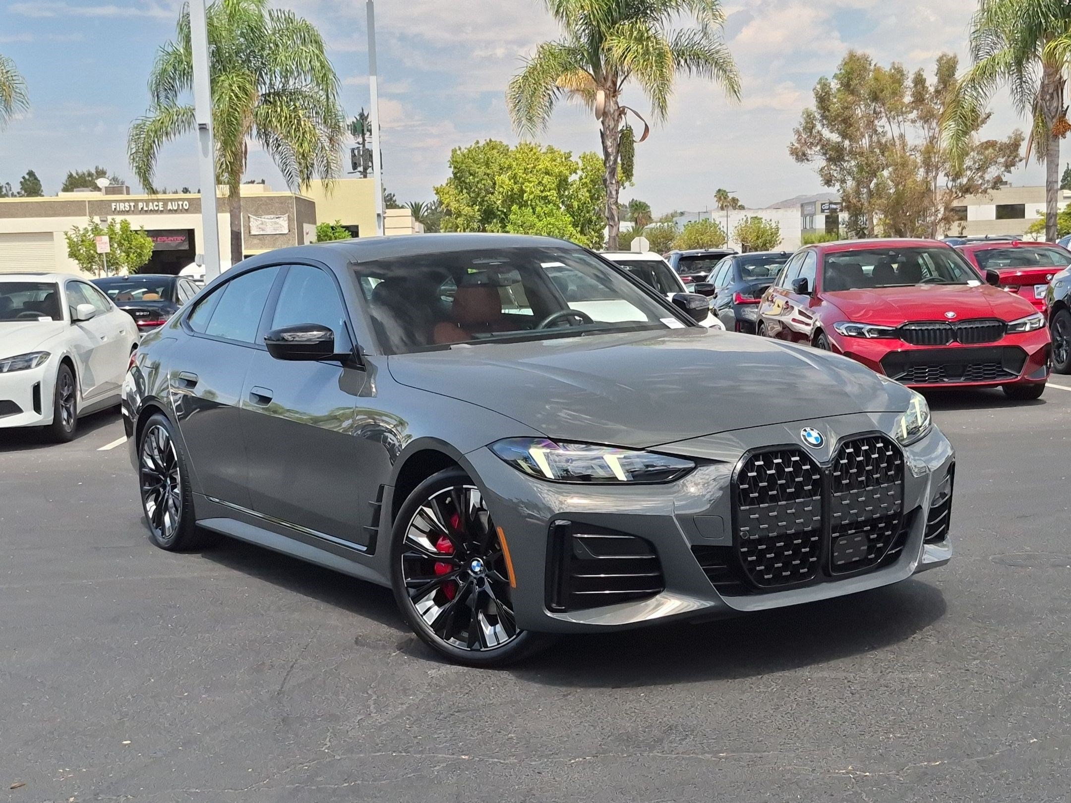 Used 2026 BMW 430i w/ M Sport Package RWD image 2