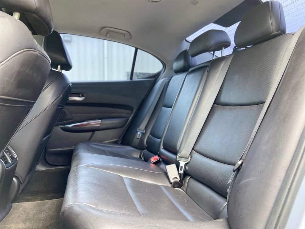 Used 2016 Acura TLX w/ Technology Package FWD image 22