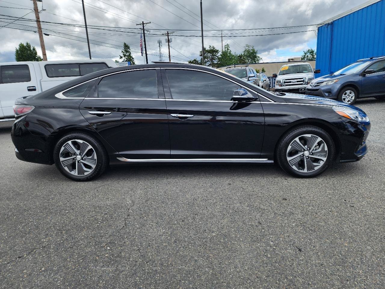 Used 2018 Hyundai Sonata Limited FWD image 4