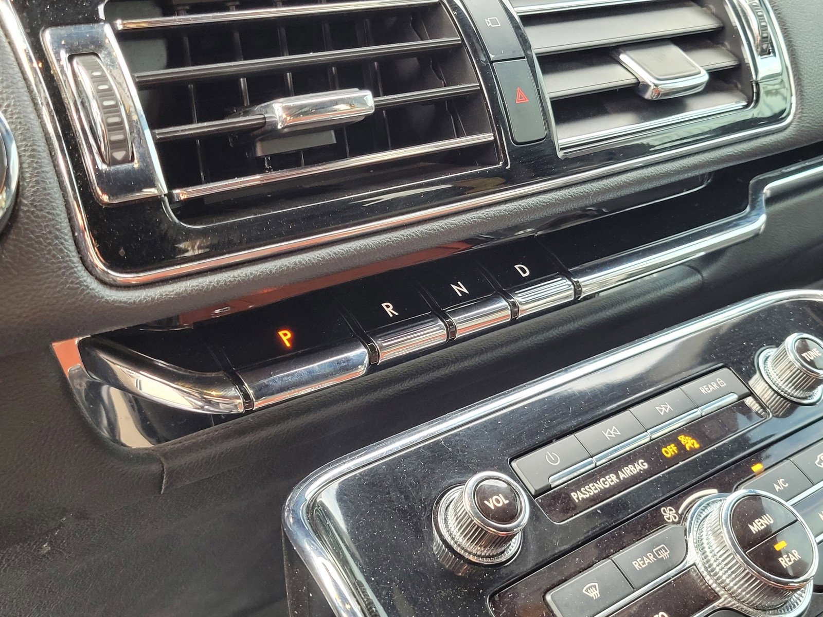 Used 2023 Lincoln Navigator Reserve image 20