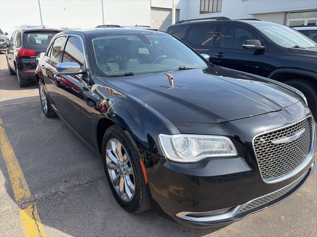 Used 2018 Chrysler 300 Limited image 2