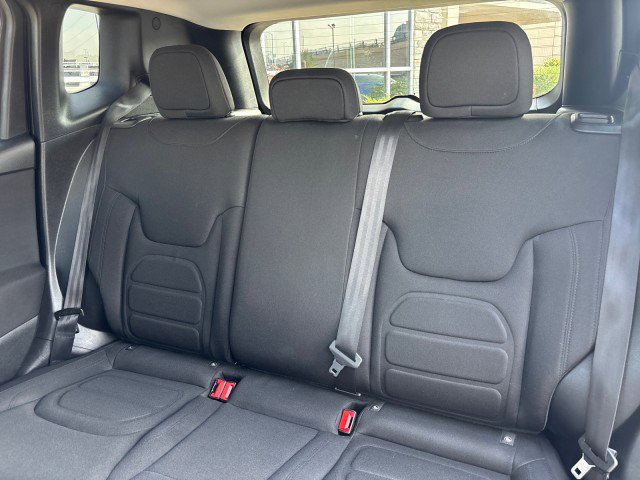 Used 2018 Jeep Renegade Latitude image 25