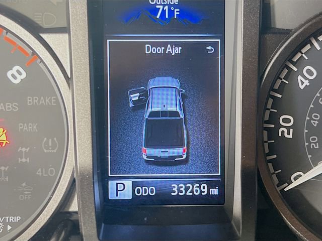 Used 2023 Toyota Tacoma TRD Off-Road image 12