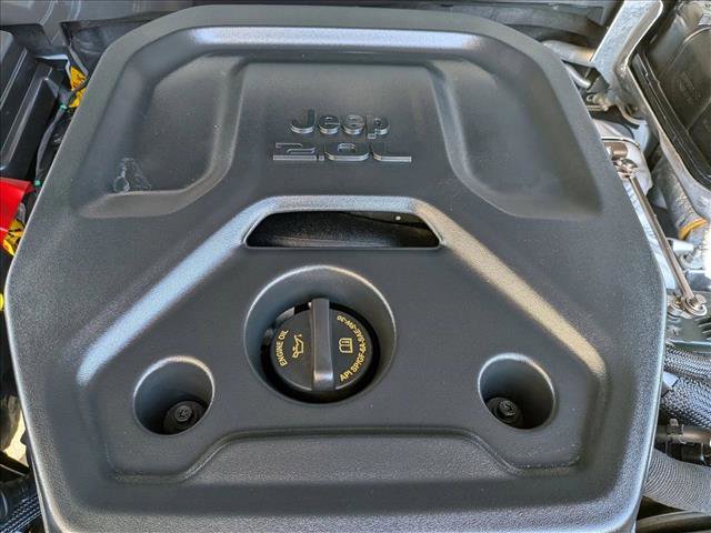 Used 2023 Jeep Wrangler Unlimited AWD/4WD image 23