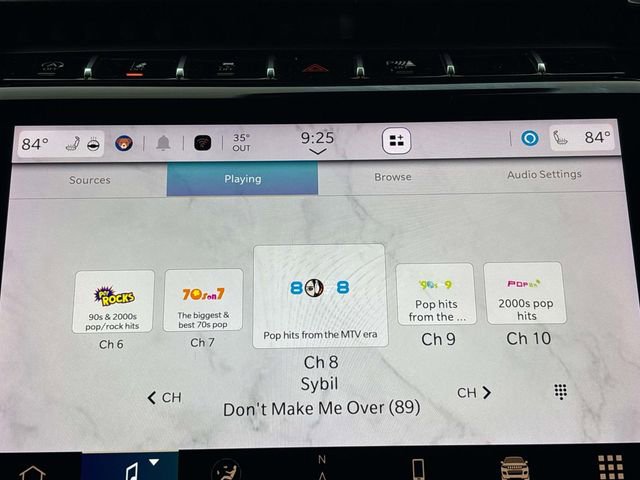 Used 2023 Jeep Grand Cherokee Limited w/ Black Appearance Package AWD/4WD image 30