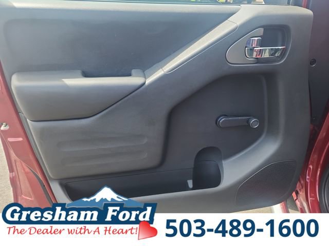 Used 2019 Nissan Frontier S RWD image 16