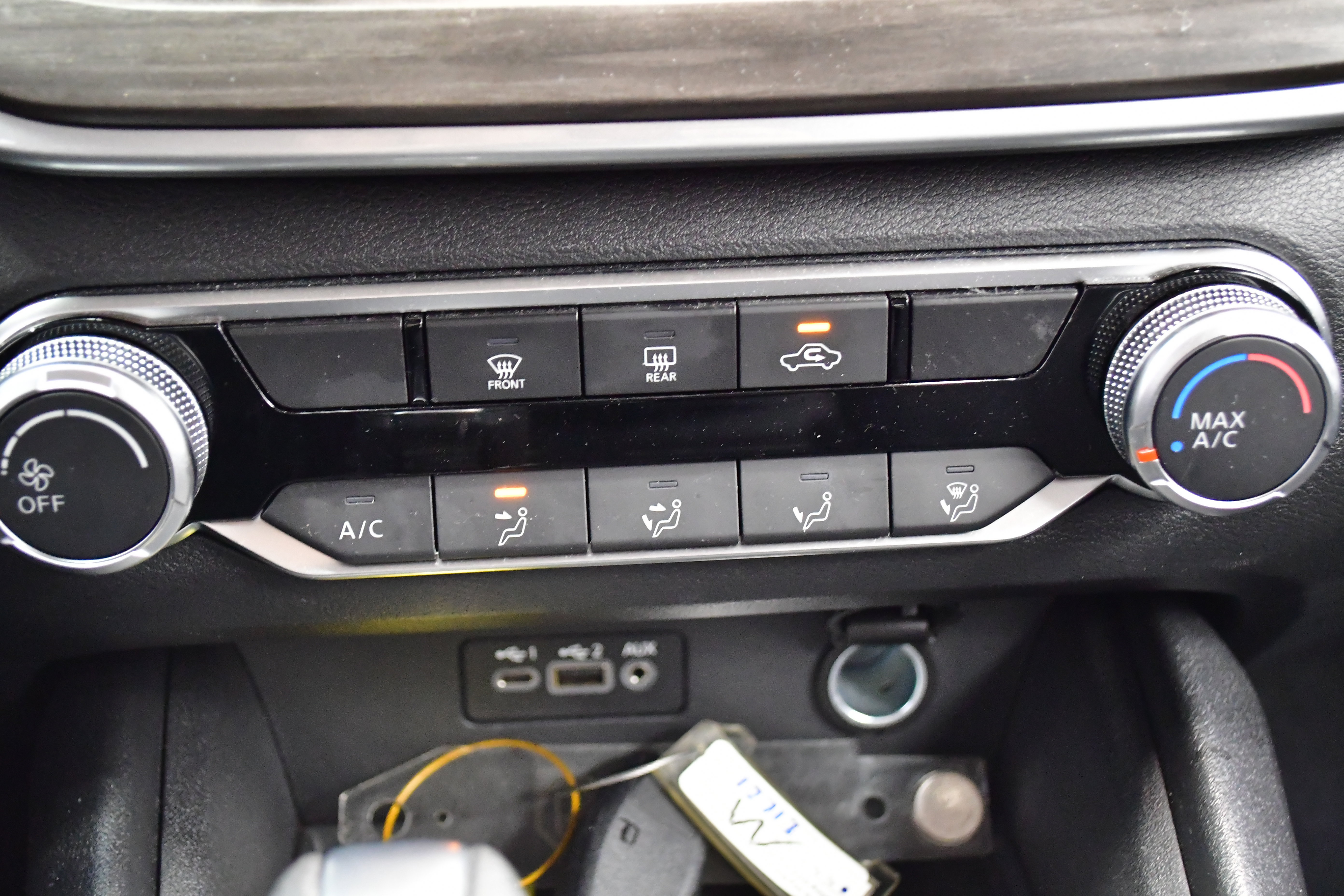 Used 2025 Nissan Altima 2.5 SV image 24