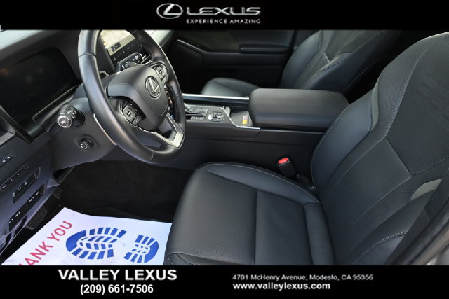 Used 2025 Lexus GX 550 AWD/4WD image 14