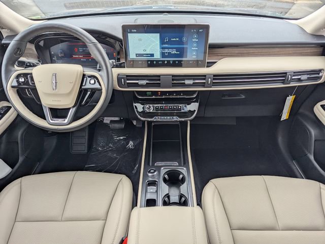 New 2026 Lincoln Corsair Reserve w/ Jet Appearance Package image 12