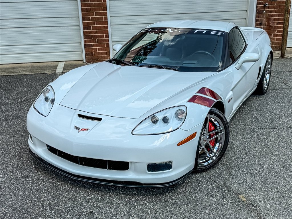 Used 2007 Chevrolet Corvette Z06 w/ Preferred Equipment Group RWD image 6