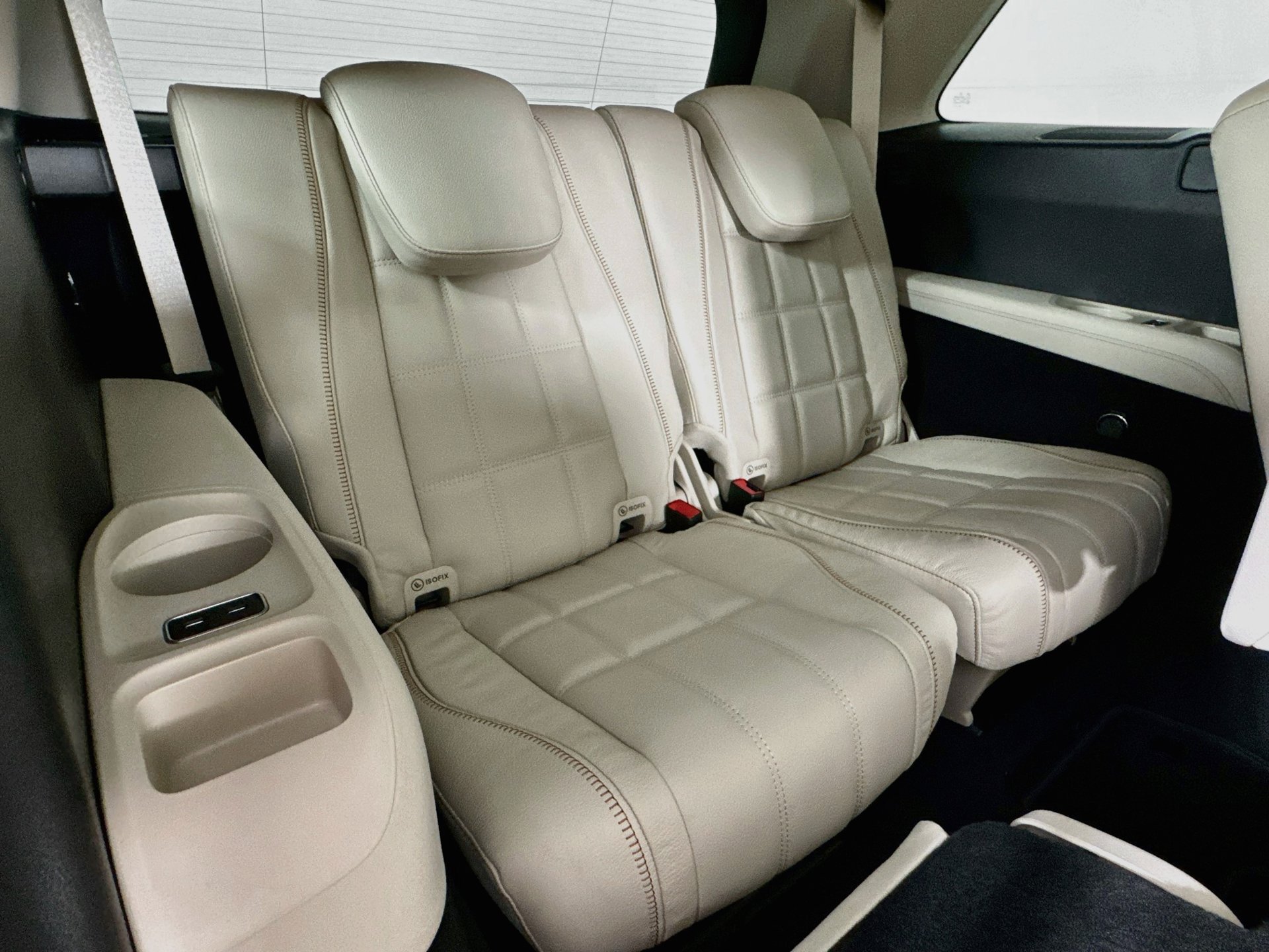 New 2027 Mercedes-Benz GLS 450 4MATIC image 30