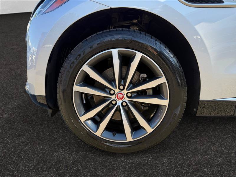 Used 2023 Jaguar F-PACE S AWD/4WD image 17
