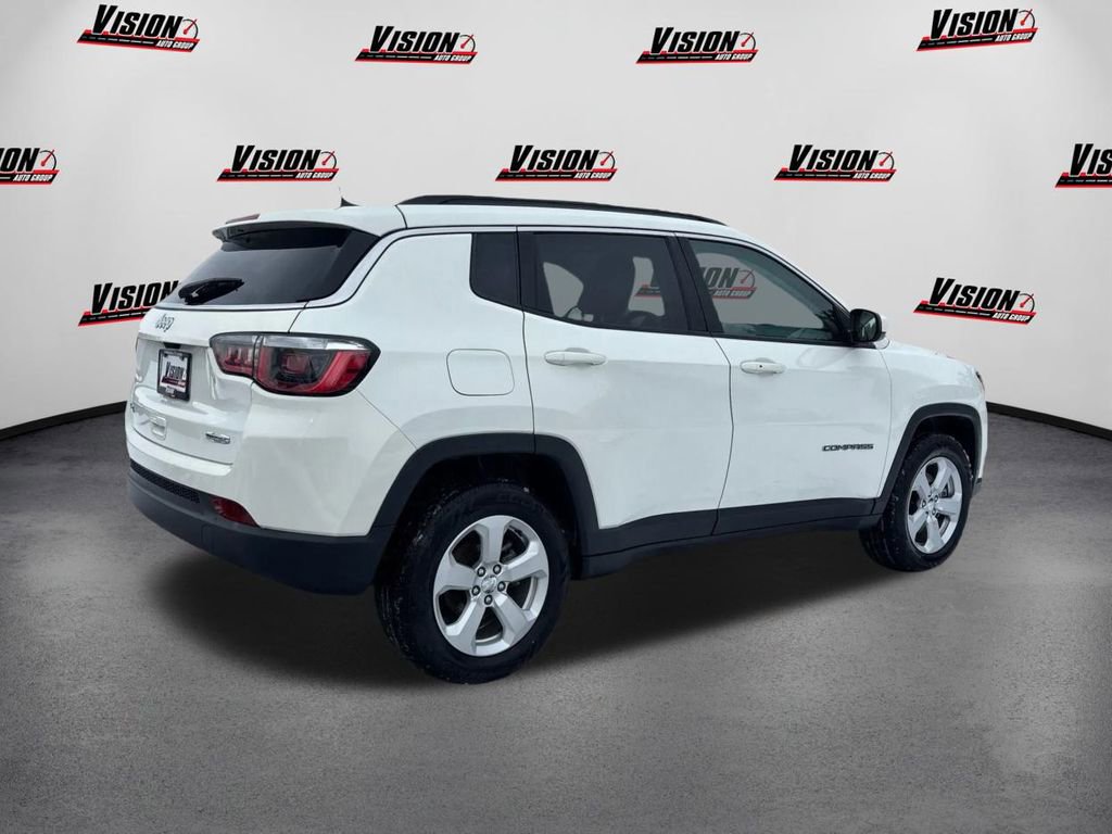 Used 2020 Jeep Compass Latitude w/ Cold Weather Group image 5