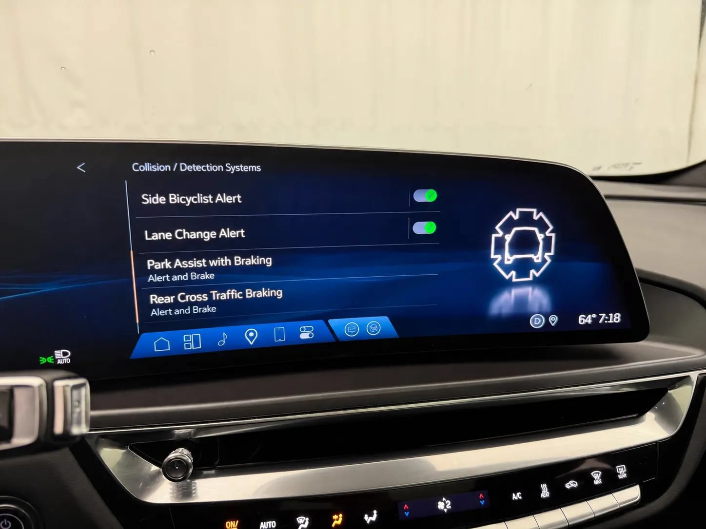 Used 2024 Cadillac Lyriq Tech w/ Driver Assist Package AWD/4WD image 32